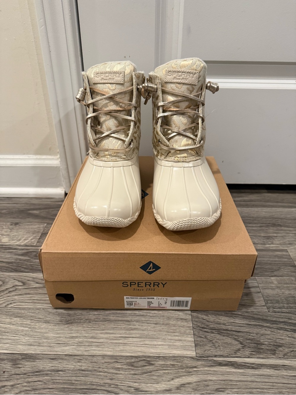 Sperry Ivory & Gold Duck Boots